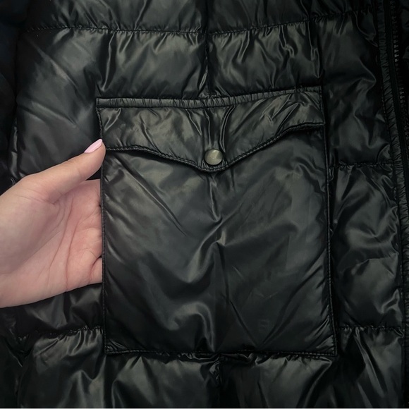 Pyrenex Down Puffer Jacket w/ Fur Trimmed Hood in Black - Size L - Picture 8 of 11